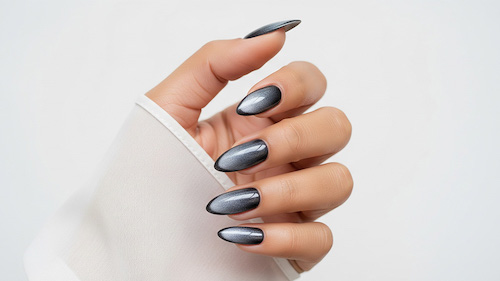 لاک چشم گربه‌ای نقره‌ای 