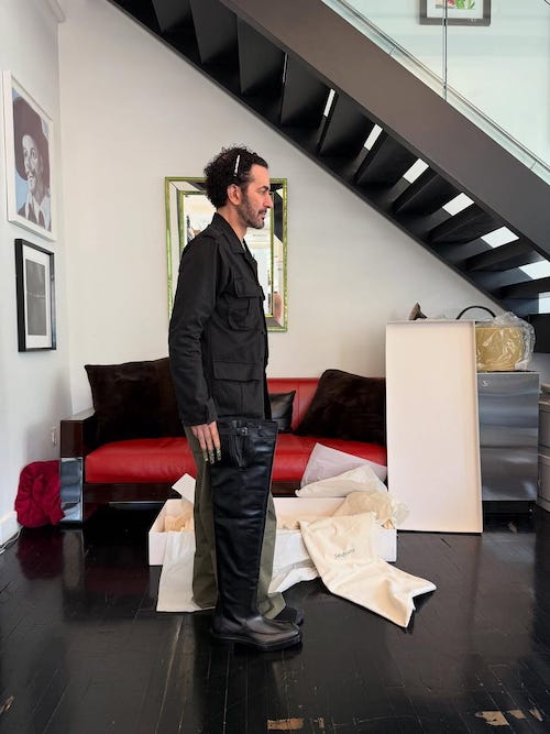 چکمههای جنجالی ایو سن لوران