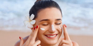 چرا نباید از کرم ضد‌آفتاب از سال پیش‌مانده استفاده کرد؟