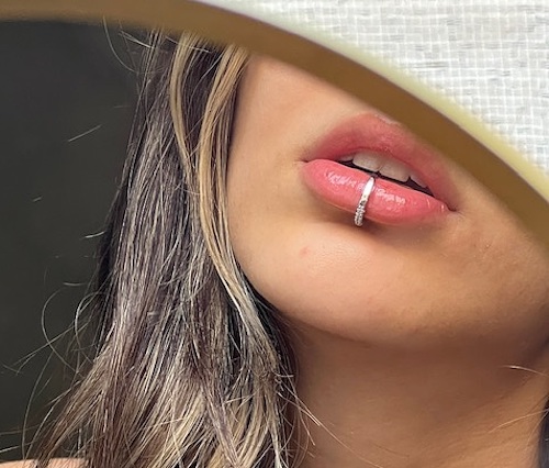 معنای پیرسینگ‌های صورت