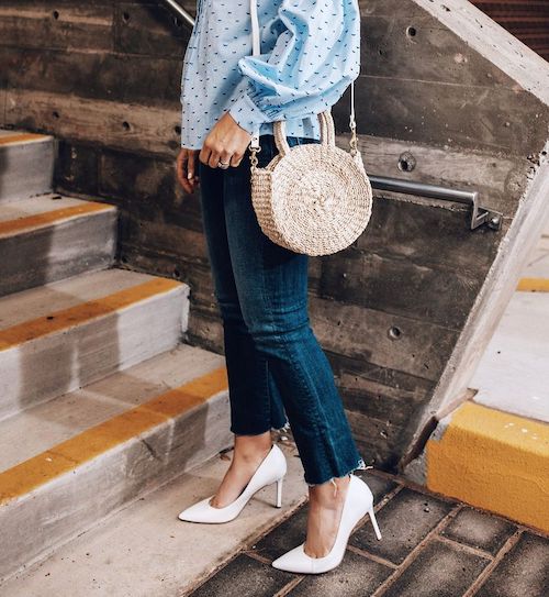 استایل تابستانی با کیف‌های حصیری