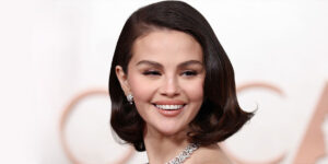 مشکی؟ آبی؟ یا قرمز؟ تمام پیراهن‌های مجلسی سلینا گومز که می‌توانید الگو بگیرید