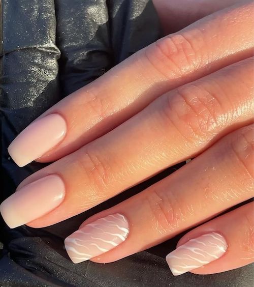 طرح ناخن‌های فرنچ مدرن