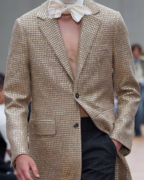 کت گرانقیمت دیور