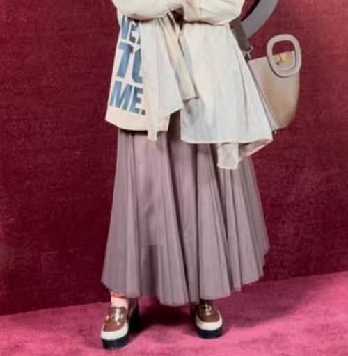 کفشهای عجیب بهاره رهنما