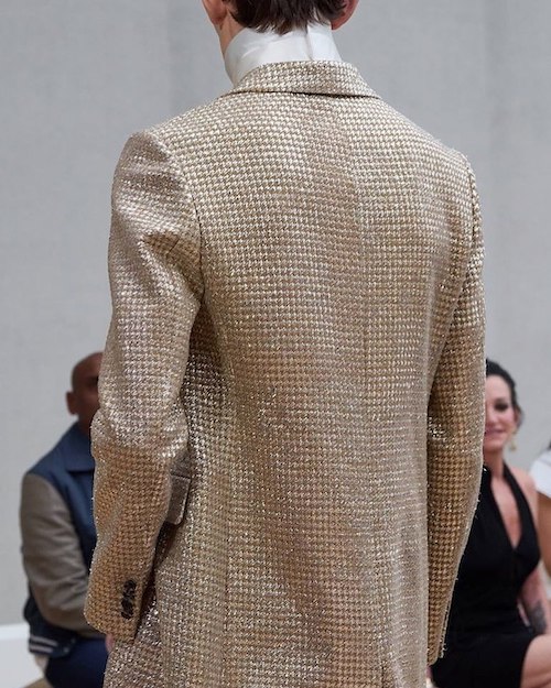 کت گرانقیمت دیور