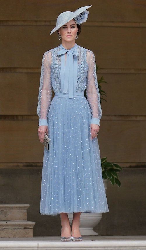 آبی نوزادی در استایل‌های زنان سلطنتی
