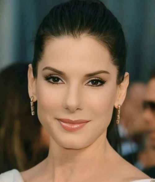 کمد لباس ساندرا بولاک