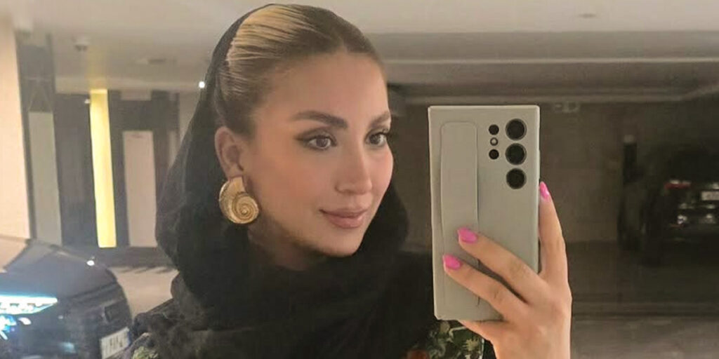 تصاویر خیره‌کننده همسر بهرام رادان به عنوان چهره تبلیغاتی برند جواهرات