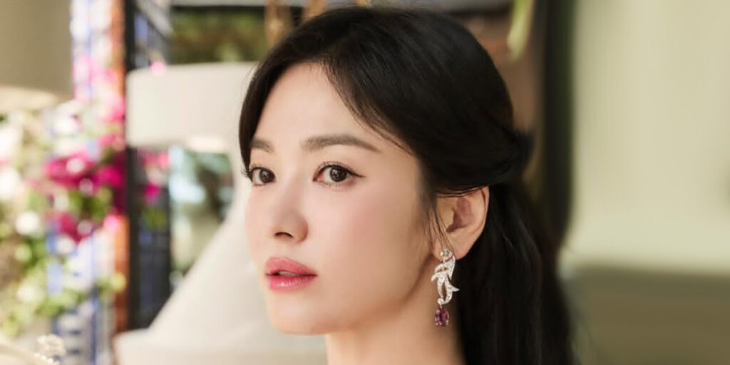 سونگ هه کیو با کیفهای جدید فندی