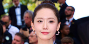 کفش‌های پاشنه بلند این بازیگر محبوب کره‌ای آبرویش را روی فرش قرمز برد!