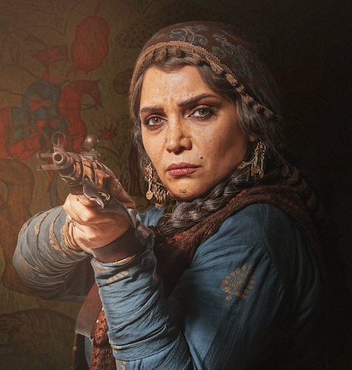 رژلب قرمز در سریال شکارگاه