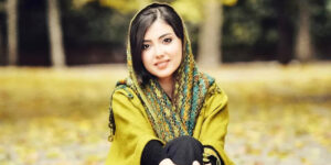 استایل تابستانی و خنک زیبا کرمعلی در سفر اخیرش توجه کاربران را جلب کرد