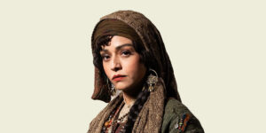 نقش پررنگ رژ لب قرمز در شکارگاه؛ چرا این آیتم زیبایی تا این حد اهمیت دارد؟