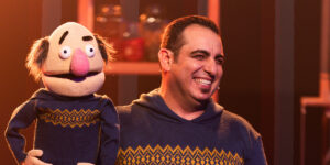 تولد «بی‌چشم‌ و رو» در «کارناوال» : وقتی عروسک از خالقش سوال می‌پرسد