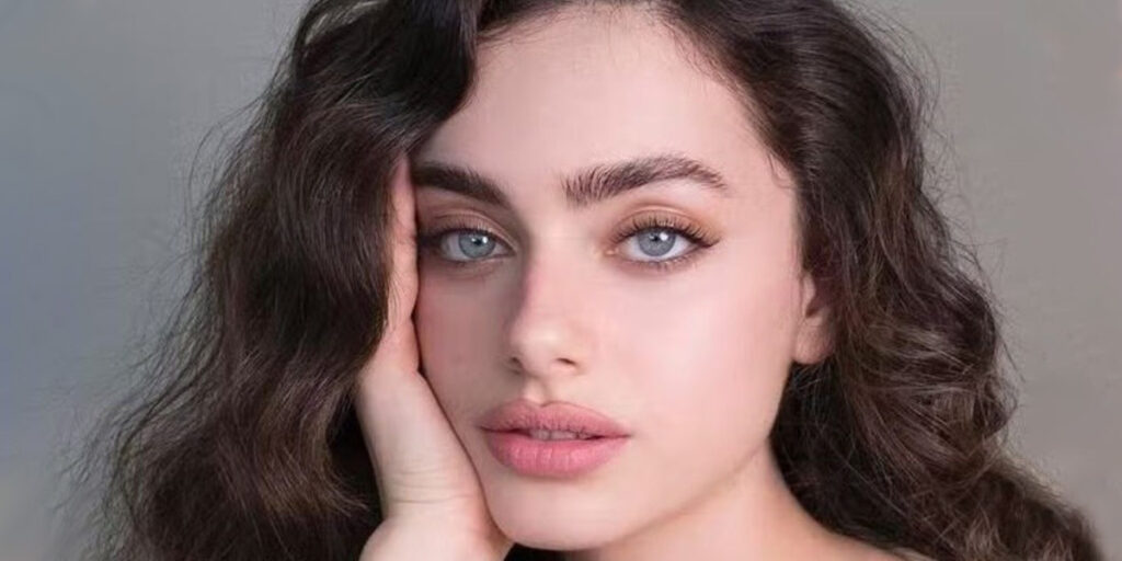 داشتن چهره نچرال و جذاب