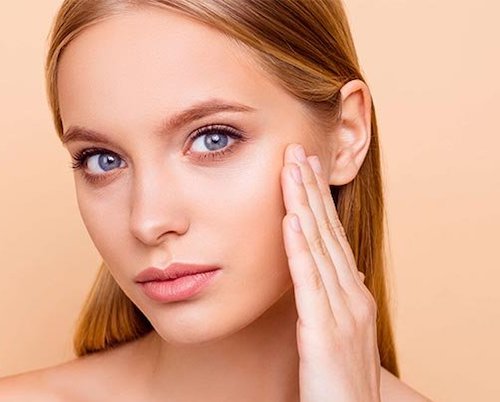 داشتن چهره نچرال و جذاب