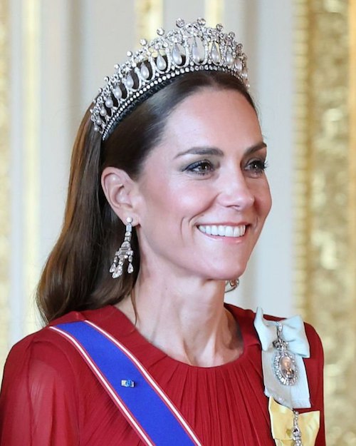 پیراهن قرمز کیت میدلتون