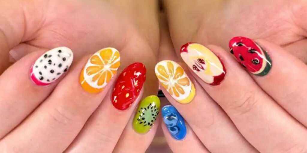 ناخن‌هایی که بوی هلو و انگور می‌دهند؛ این طرح ناخن‌های جدید دنیای مد را زیر و رو می‌کنند