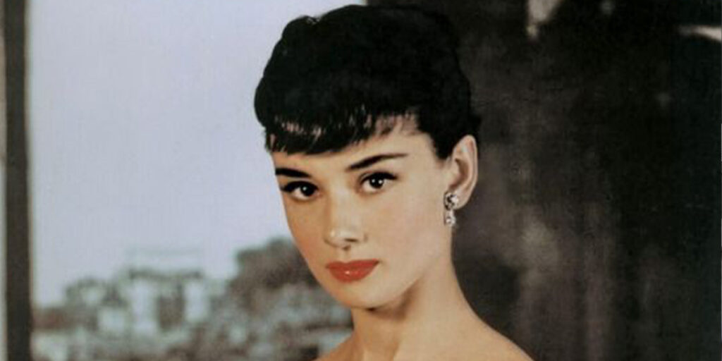 تابستان را با الهام از این چند استایل خنک آدری هپبورن زیباتر کنید