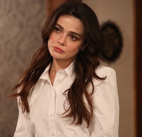 سبک میکاپ آلیا آلبورا در سریال «شهر دور»