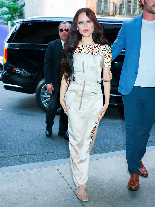 جنا اورتگا در کنفرانس‌های خبری