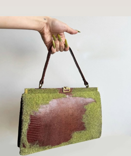 کیف با الهام از چمن و خزه