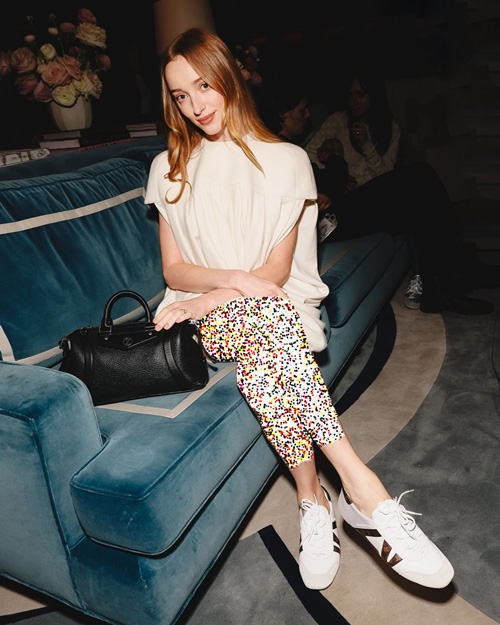 کفش‌های اسنیکرینا