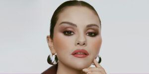 سلینا گومز لاغری شدیدش را با این لباس بیشتر از قبل نشان داد