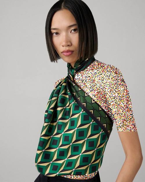 تاپ با روسری