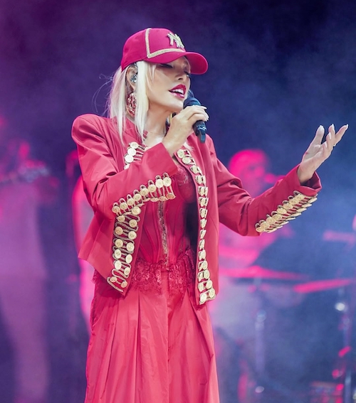 استایلهای رنگارنگ آژدا پکان