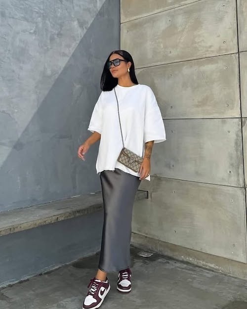 استایل با دامن ساتن