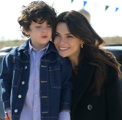 سبک میکاپ آلیا آلبورا در سریال «شهر دور»