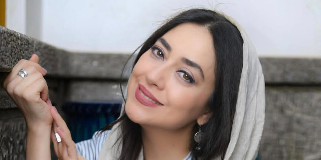 شلخته مثل استایل جدید خانم کیان افشار؛ ترکیبی نامرتب از آیتم‌های مرتب