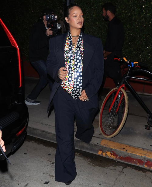 تغییر استاندارد استایل بارداری توسط ریانا