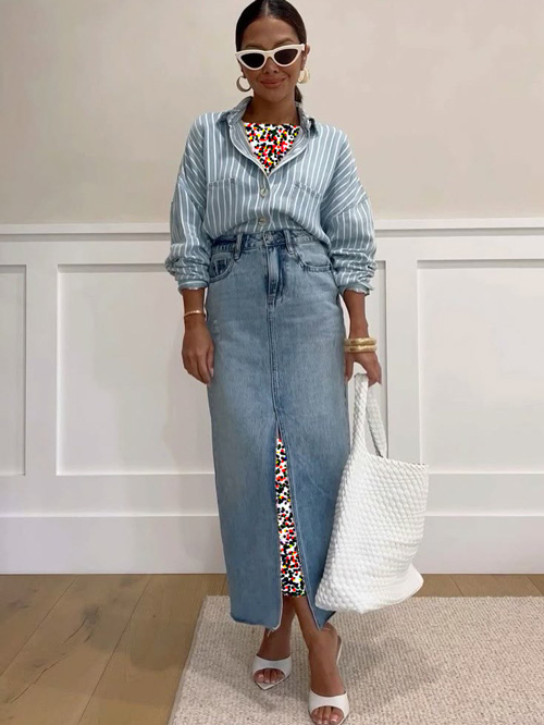 استایل با دامن‌ جین چاک‌دار