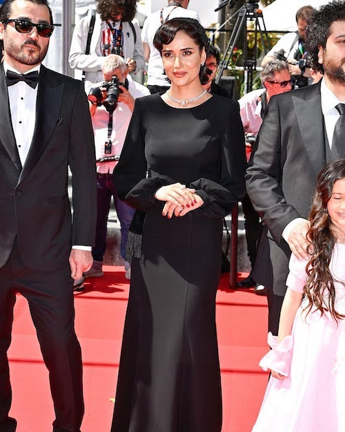 استایل سیاه و سفید پریناز ایزدیار