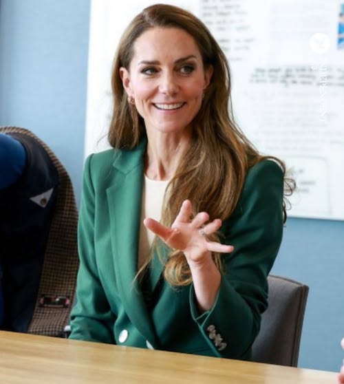 شلوار گشاد کیت میدلتون