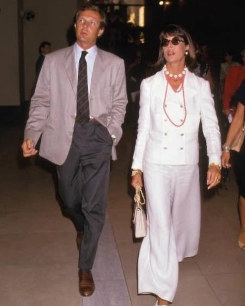 سبک پوشش دختر گریس کلی