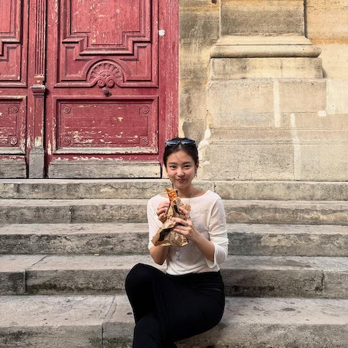 چهره بدون آرایش جنی