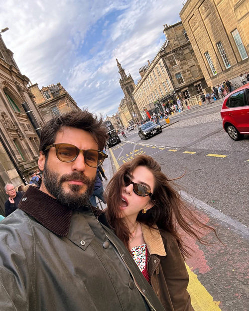 اوزگه گورل در ادینبرگ