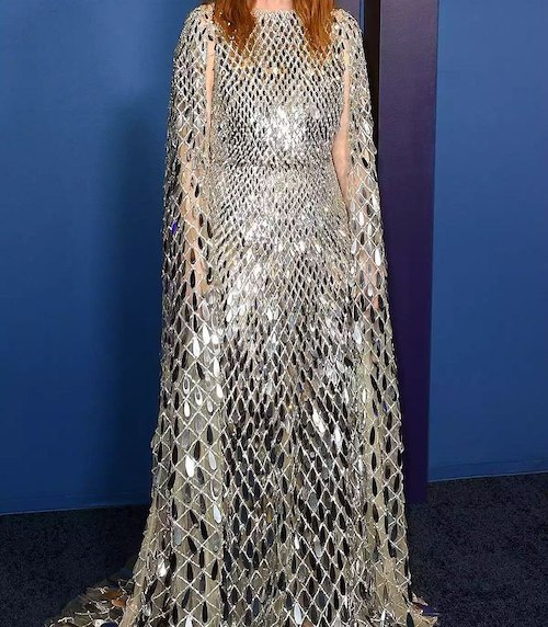 نقره‌ای؛ رنگی پرقدرت در دنیای مد