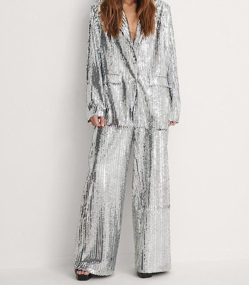 نقره‌ای؛ رنگی پرقدرت در دنیای مد