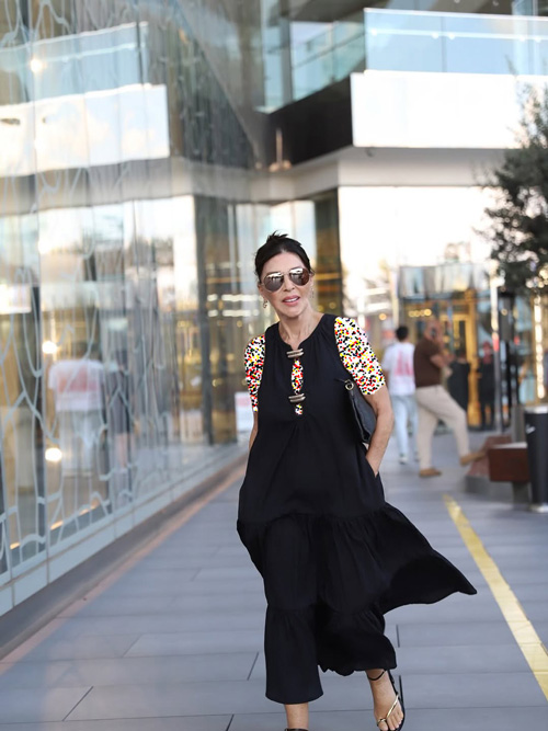 استایل خیابانی و مشکی نباهات چهره