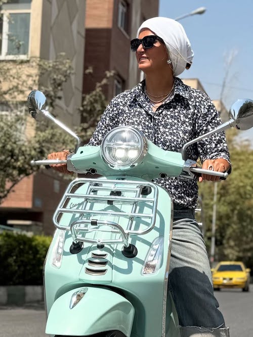 استایل موتورسواری رویا جاویدنیا