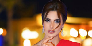 نخستین دختر شایسته فلسطین با لباسی از میراث سرزمین مادری معرفی شد