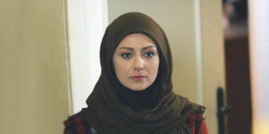 بازیگر سریال شمعدونی با پیراهن تابستانی و کیف متفاوتش جلب توجه کرد!