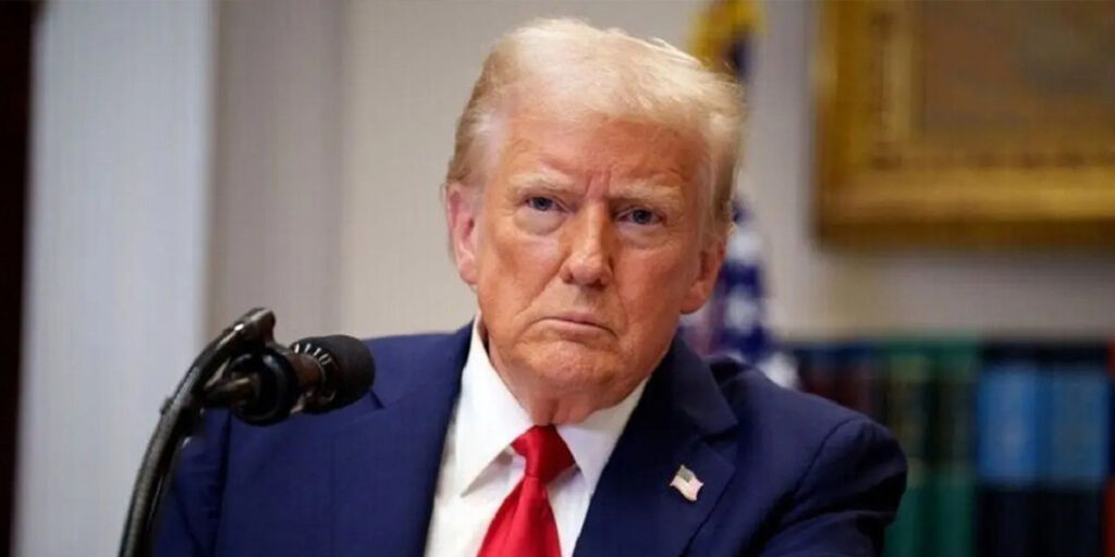 طلای ۲۴ عیاری که آقای مدیرعامل به دونالد ترامپ هدیه داد!