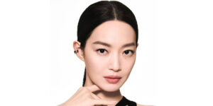 رنگ پیراهن این ستاره کره‌ای در ایونت برند مشهور دل همه حاضران را برد