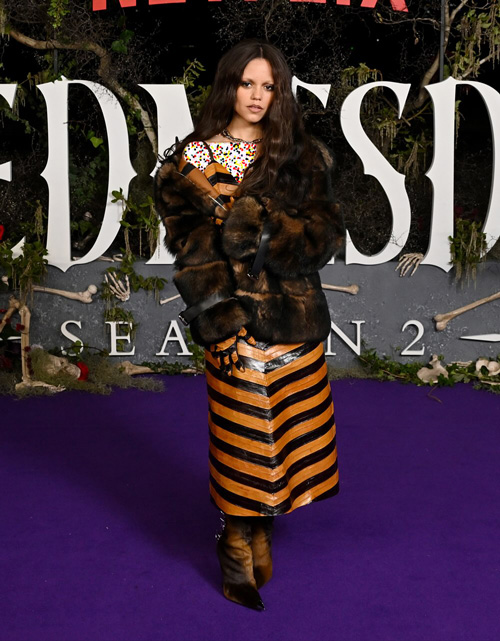 لباس ترسناک جنا اورتگا